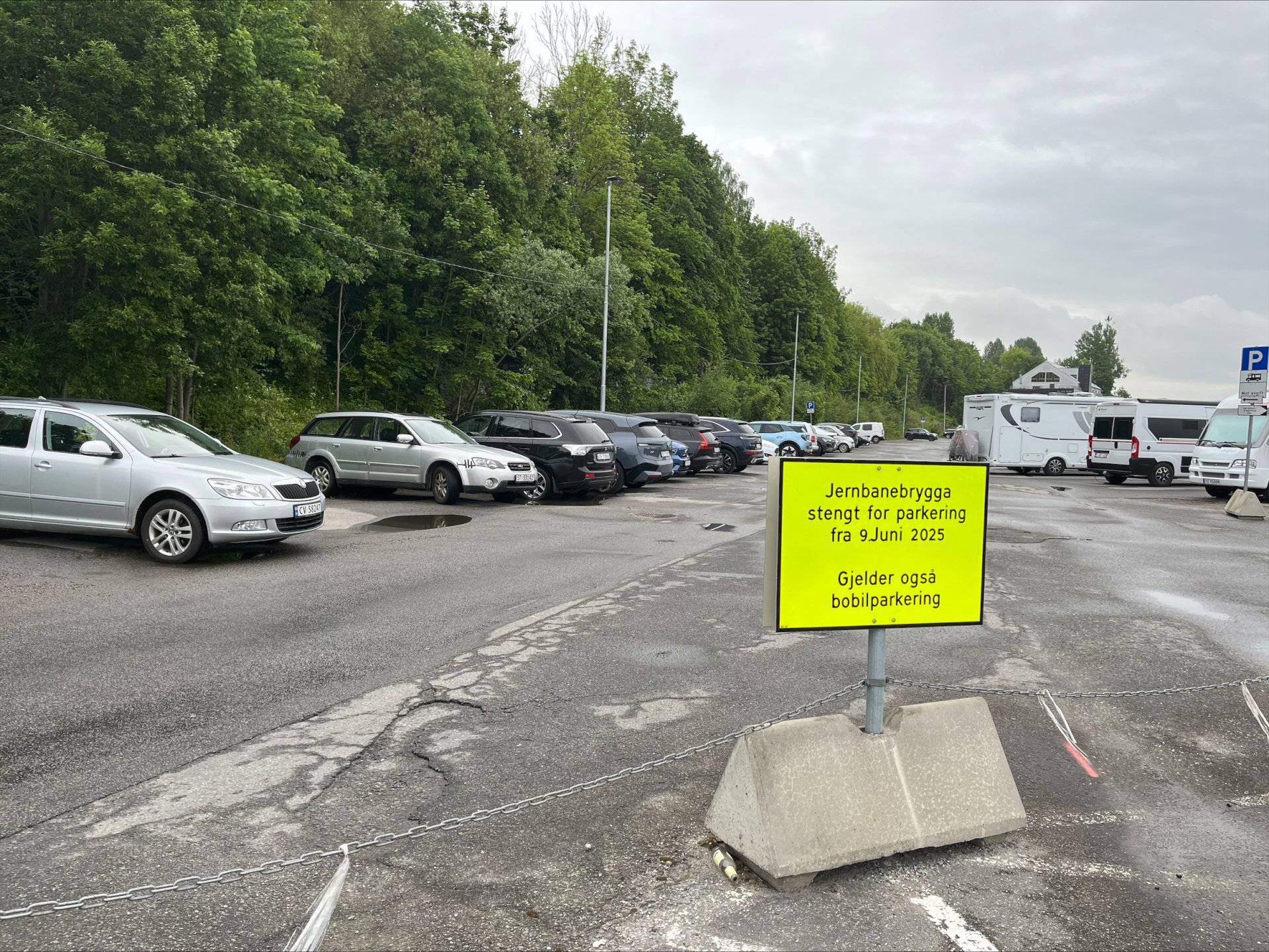 Parkeringsplassen på Jernbanebrygga avvikles