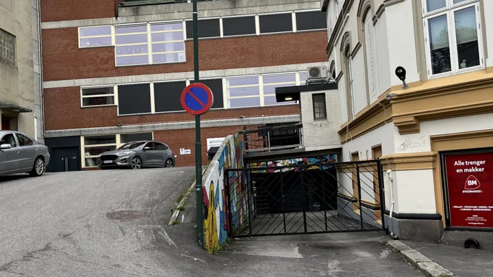 Bygge og gater i Skien sentrum