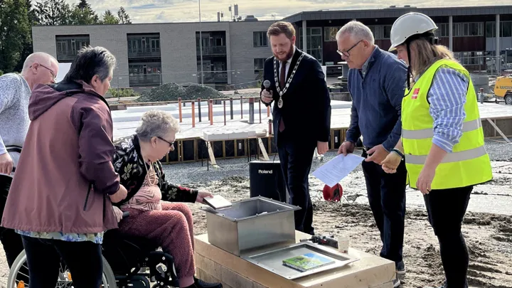 Sigrid Åsheim La Ned CD Med Elvis W1920