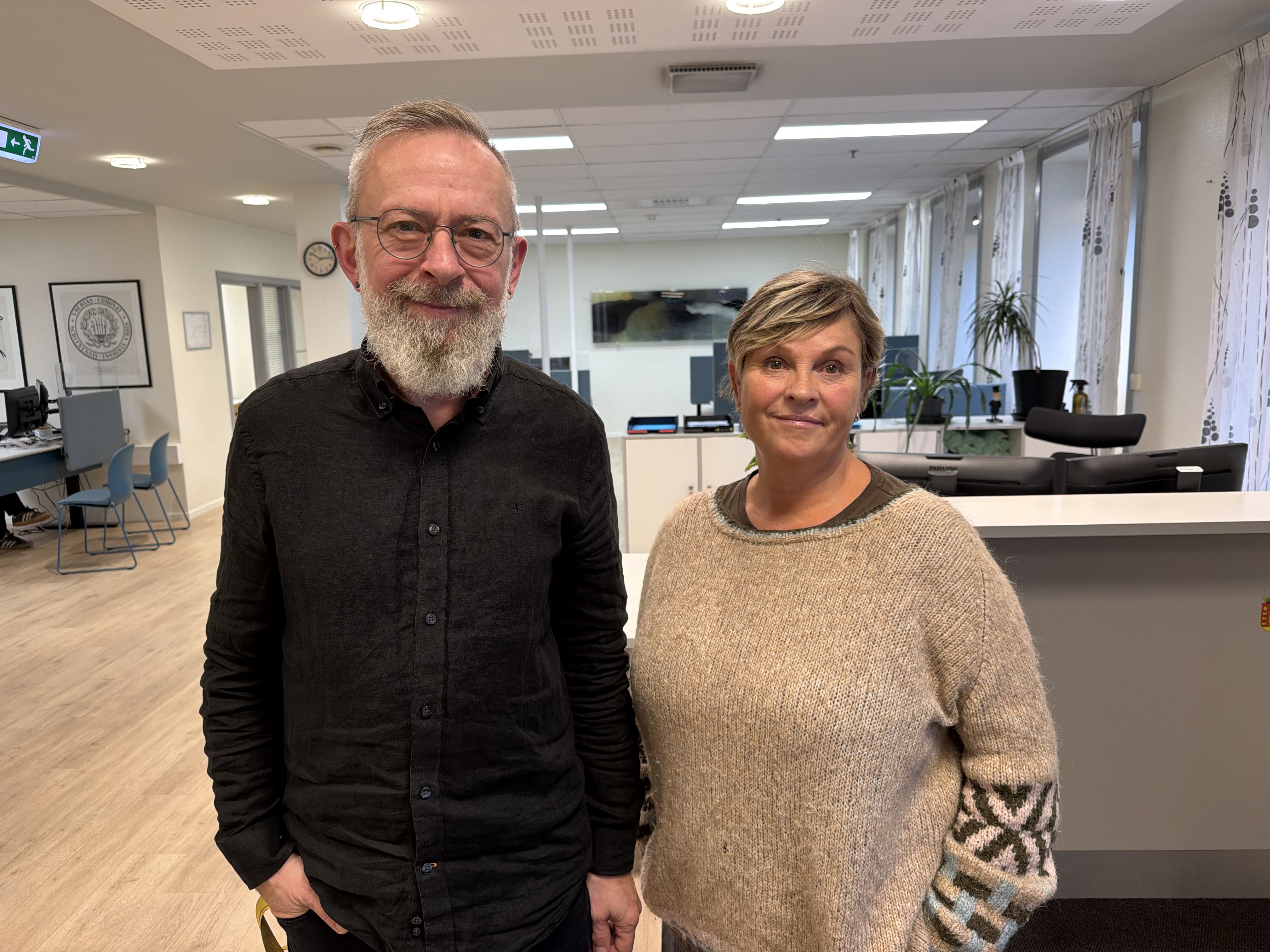 Møt to ansatte i Ibsenbiblioteket!